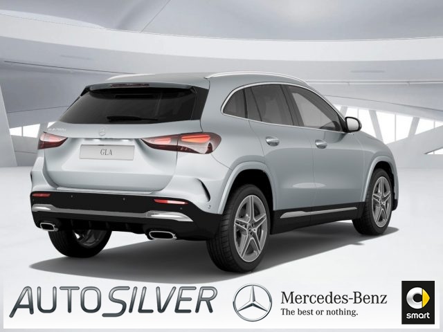 MERCEDES-BENZ GLA 200 d Auto AMG Advanced Plus LISTINO ? 54.565 Immagine 1