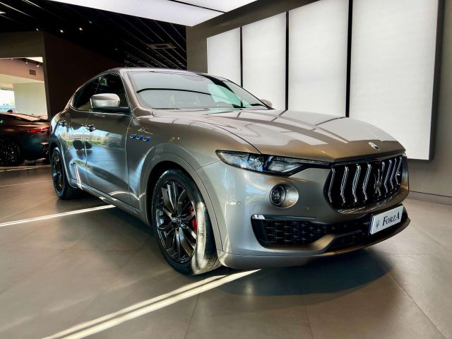 MASERATI Levante Hybrid 2.0 mhev GT 330cv auto Immagine 2