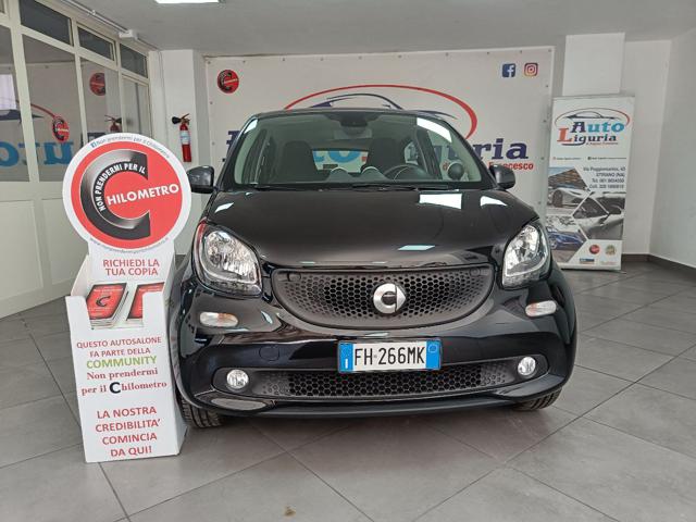 SMART ForFour 60 1.0 Youngster BI-COLOR Immagine 1