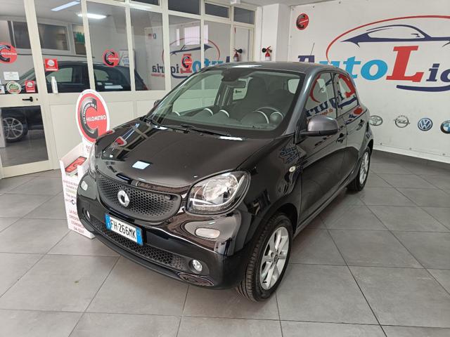 SMART ForFour 60 1.0 Youngster BI-COLOR Immagine 0
