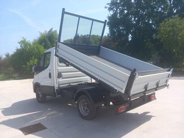 IVECO DAILY  35C 12 2.3 MJT Immagine 4