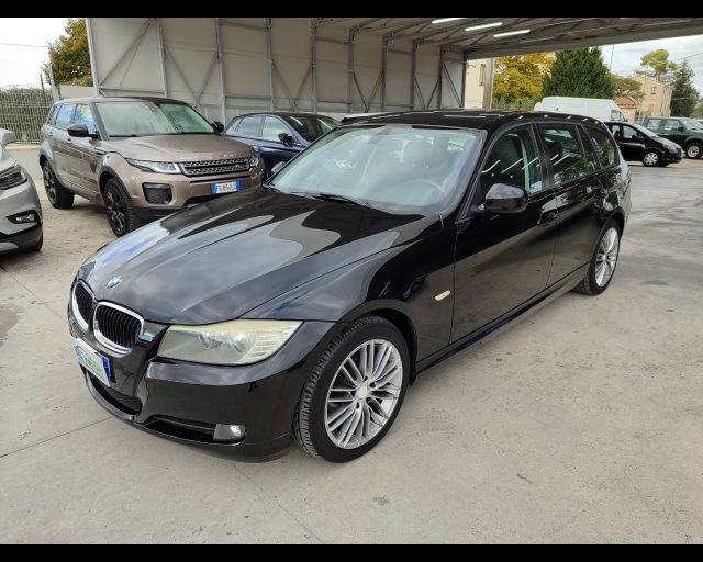 BMW 318 d 2.0 143CV cat Touring Eletta Immagine 0