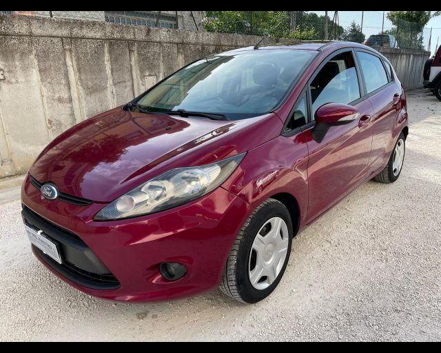 FORD Fiesta + 1.2 82CV 5 porte Immagine 0