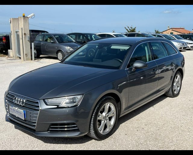 AUDI A4 Avant 2.0 TDI 150 CV Business Immagine 0