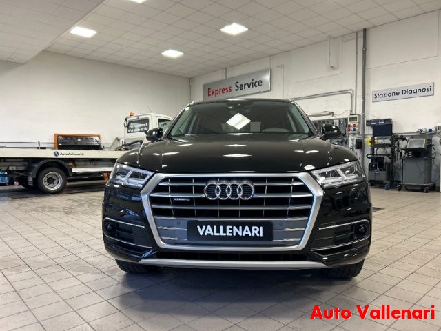 AUDI Q5 40 TDI 204 CV quattro S tronic Business Sport Immagine 1