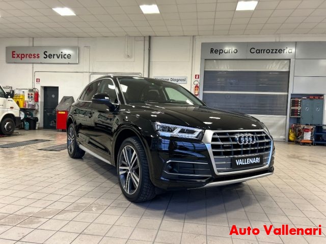 AUDI Q5 40 TDI 204 CV quattro S tronic Business Sport Immagine 2