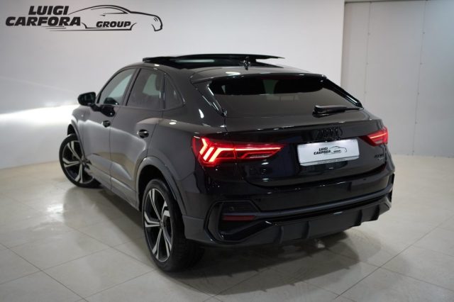 AUDI Q3 SPB 40 TDI quattro Identity Black Tetto Apribile Immagine 4