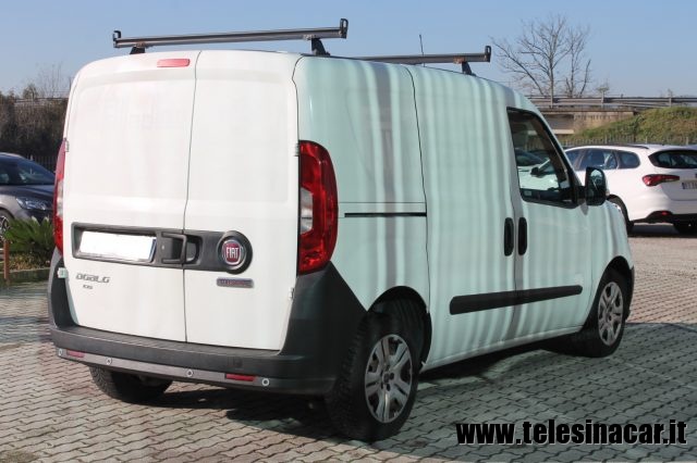 FIAT Doblo 1.6 MTJ 105CV 3 POSTI Immagine 4