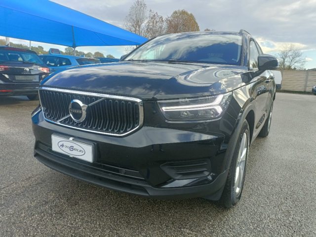 VOLVO XC40 D3 AWD Geartronic Business Plus Immagine 1