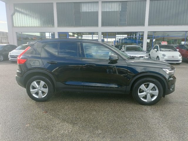 VOLVO XC40 D3 AWD Geartronic Business Plus Immagine 4