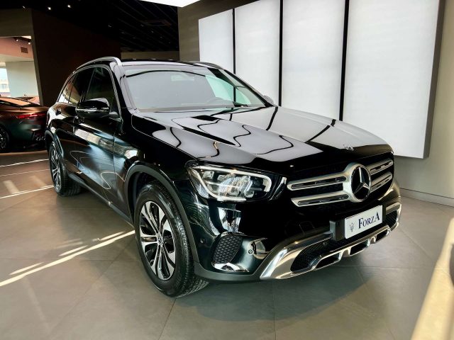 MERCEDES-BENZ GLC 200 mhev (eq-boost) Sport 4matic auto Immagine 2