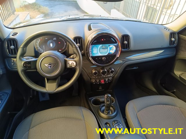 MINI Countryman One STEPTRONIC/AUTOMATICA 1.5 F60 LCI *RESTYLING* Immagine 1