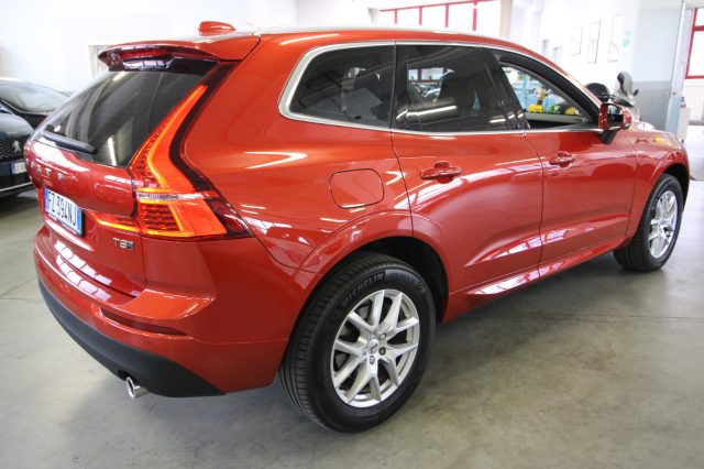 VOLVO XC60 T8 Twin Engine AWD Business Plus TETTO Immagine 4