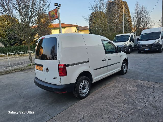 VOLKSWAGEN Caddy 2.0 TDI 102 CV Furgone BlueMotion Immagine 4