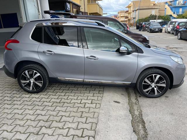 PEUGEOT 2008 BlueHDi feline 120cv Immagine 3