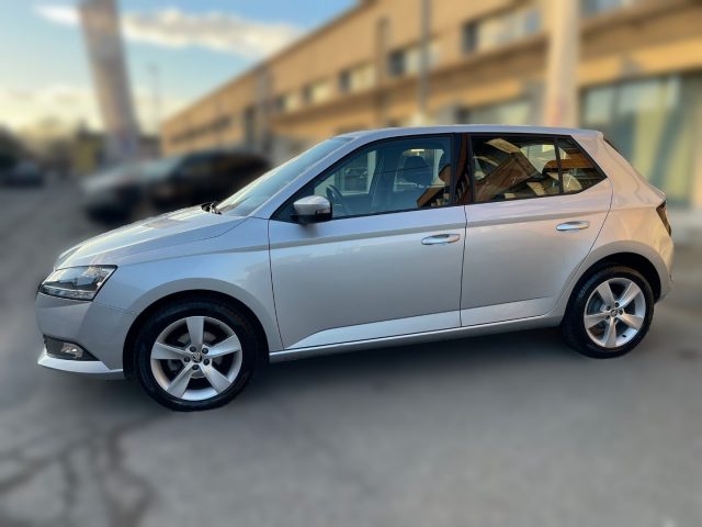 SKODA Fabia 1.0 MPI 60 CV Business Design Edition Immagine 4