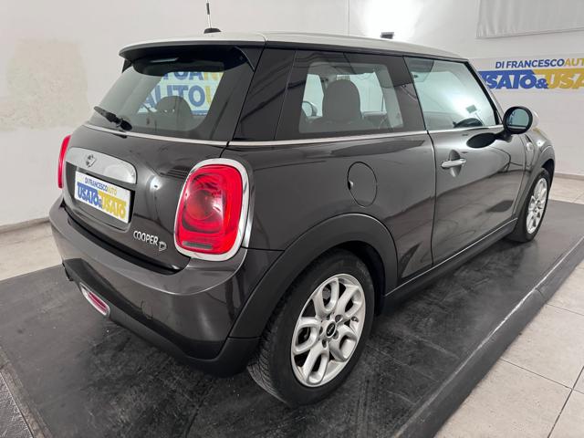 MINI Mini 1.5 Cooper D 3 porte Immagine 3