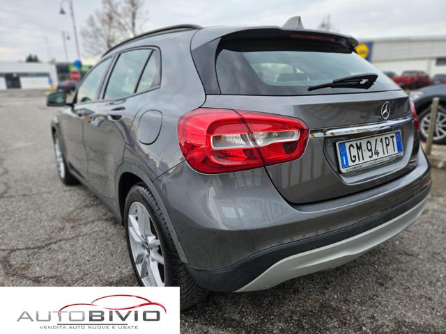 MERCEDES-BENZ GLA 200 d Automatic Business Immagine 3