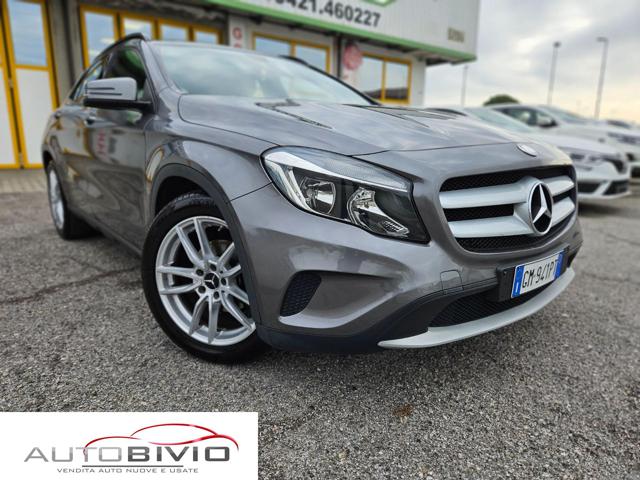 MERCEDES-BENZ GLA 200 d Automatic Business Immagine 0