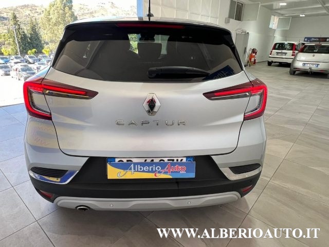 RENAULT Captur Blue dCi 95 CV Intens OK NEOPATENTATI Immagine 4