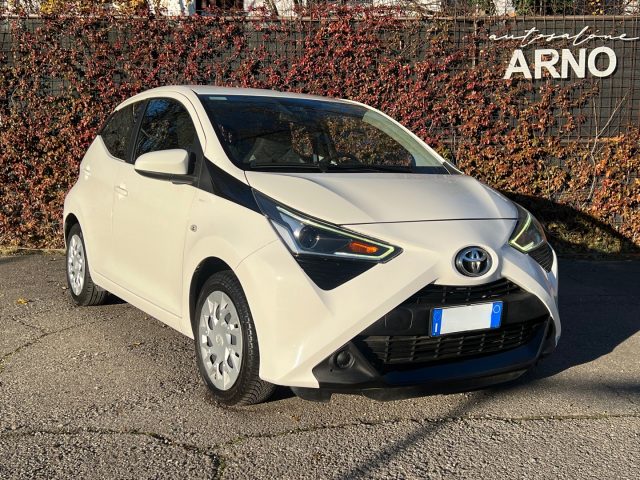 TOYOTA Aygo 1.0 VVT-i 72 CV 5 porte x-fun MMT CAMBIO AUTOMATIC Immagine 0