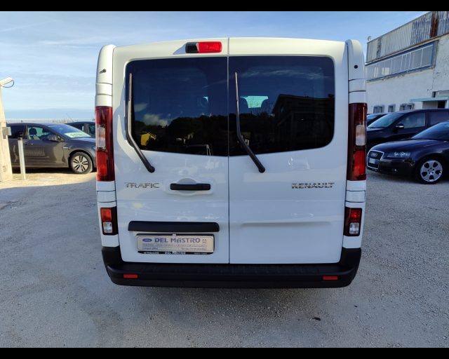 RENAULT Trafic T27 2.0 dCi 130CV PC-TN-DC Furgone Start Immagine 3