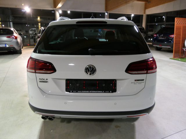 VOLKSWAGEN Golf Variant Alltrack 2.0 TDI 184CV DSG 4MOTION Exec. BMT Immagine 3