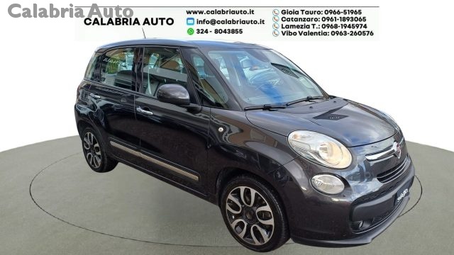 FIAT 500L Living 1.6 Multijet 120 CV Lounge Immagine 1