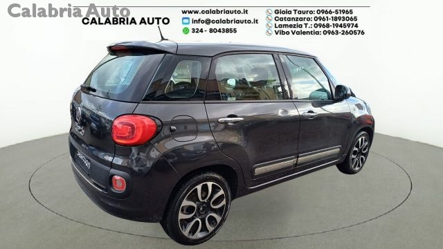 FIAT 500L Living 1.6 Multijet 120 CV Lounge Immagine 2