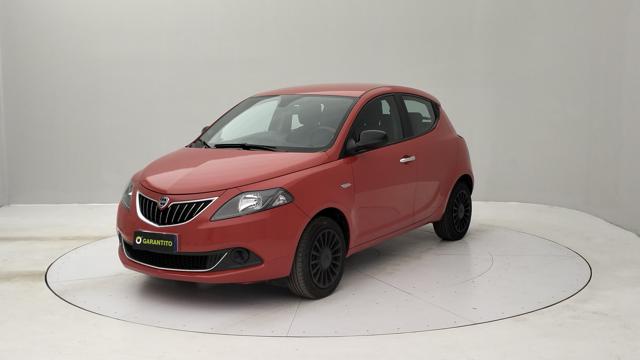 LANCIA Ypsilon 1.0 firefly hybrid Silver s&s 70cv Immagine 0