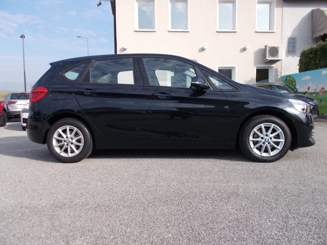 BMW 216 d Active Tourer Business Immagine 4