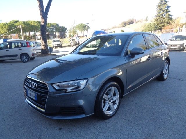 AUDI A3 SPB 1.4 S tronic g-tron METANO Immagine 0