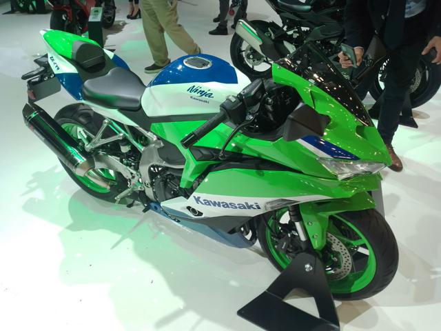 KAWASAKI Ninja ZX-4RR 40°ANNIVERSARIO Immagine 2