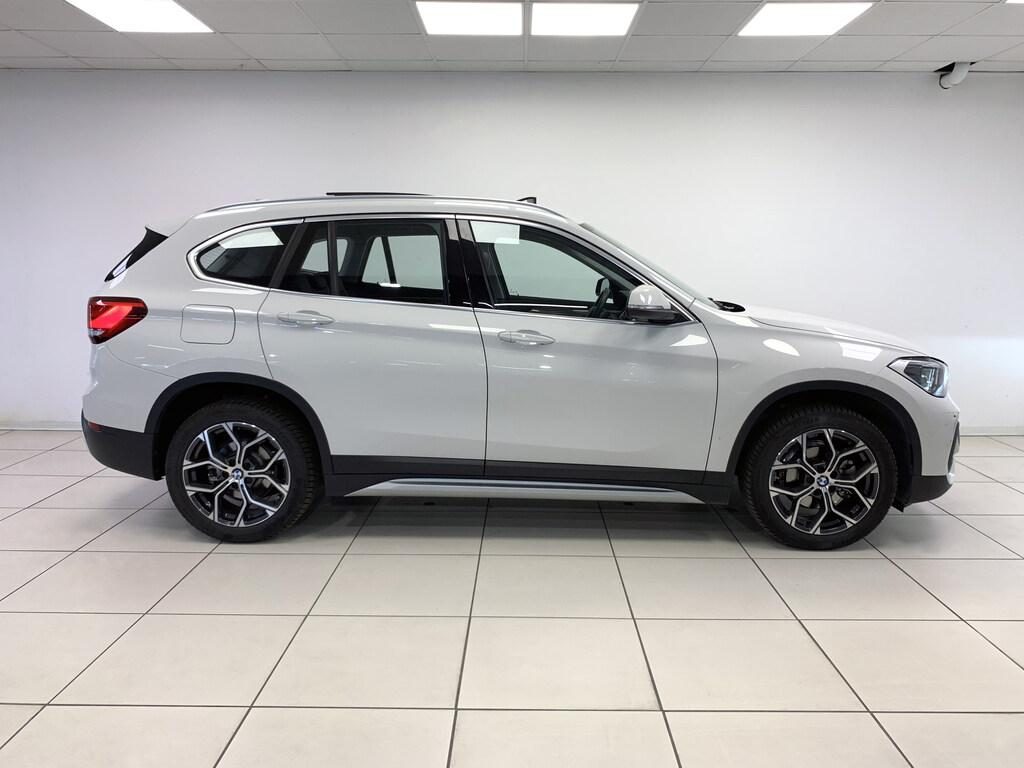 BMW X1 sDrive16d xLine - 4