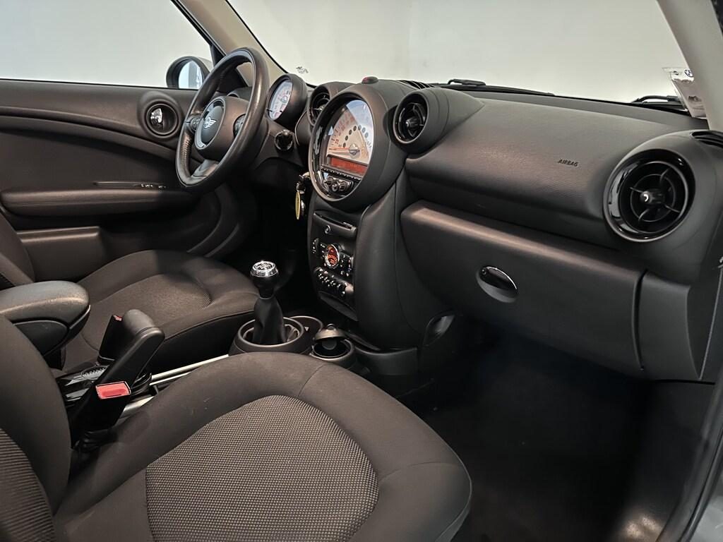 MINI Countryman Cooper D - 12