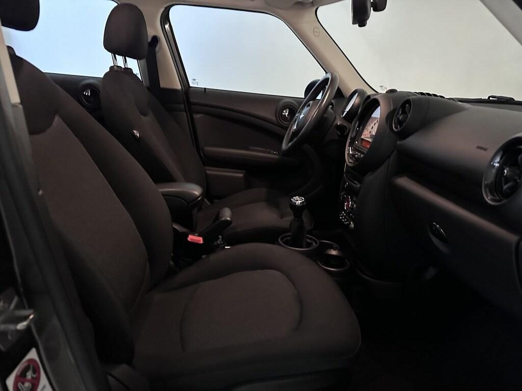 MINI Countryman Cooper D - 14