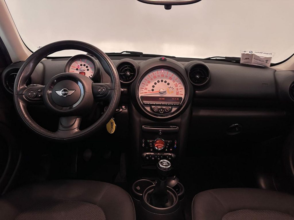 MINI Countryman Cooper D - 19