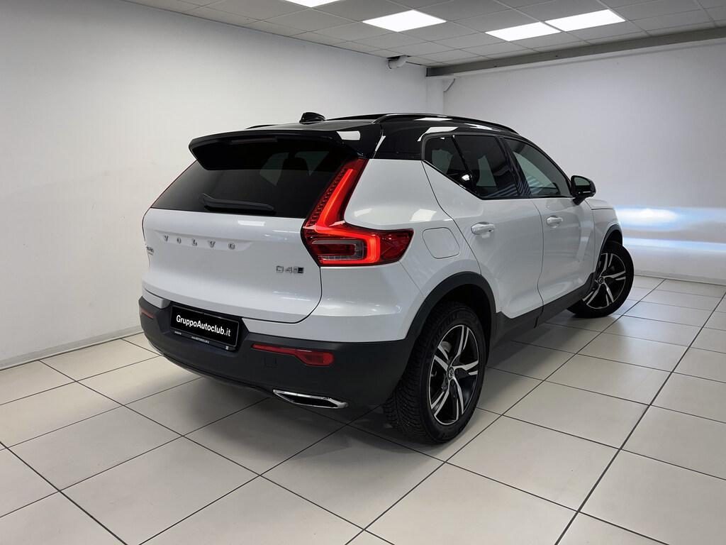 VOLVO XC40 D4 R-design AWD - 2