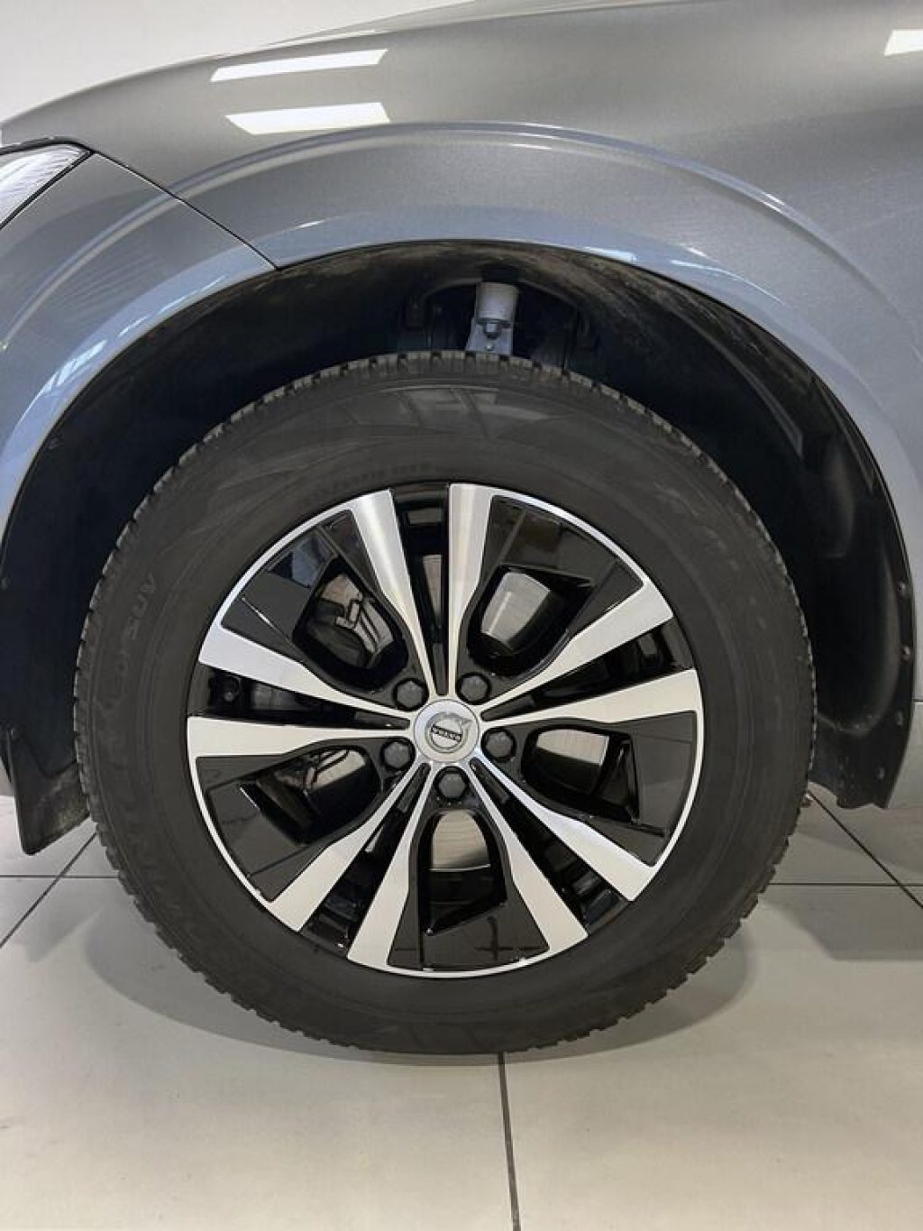 VOLVO XC60 B4 (d) Geartronic Momentum Pro - 5