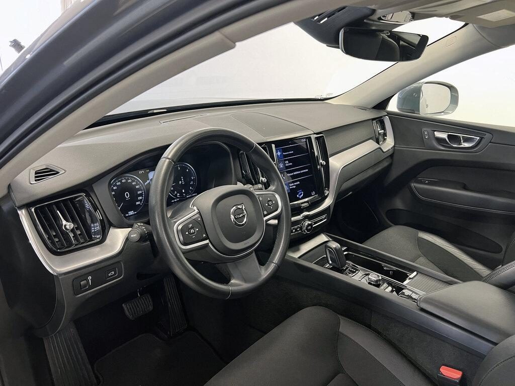 VOLVO XC60 B4 (d) Geartronic Momentum Pro - 6