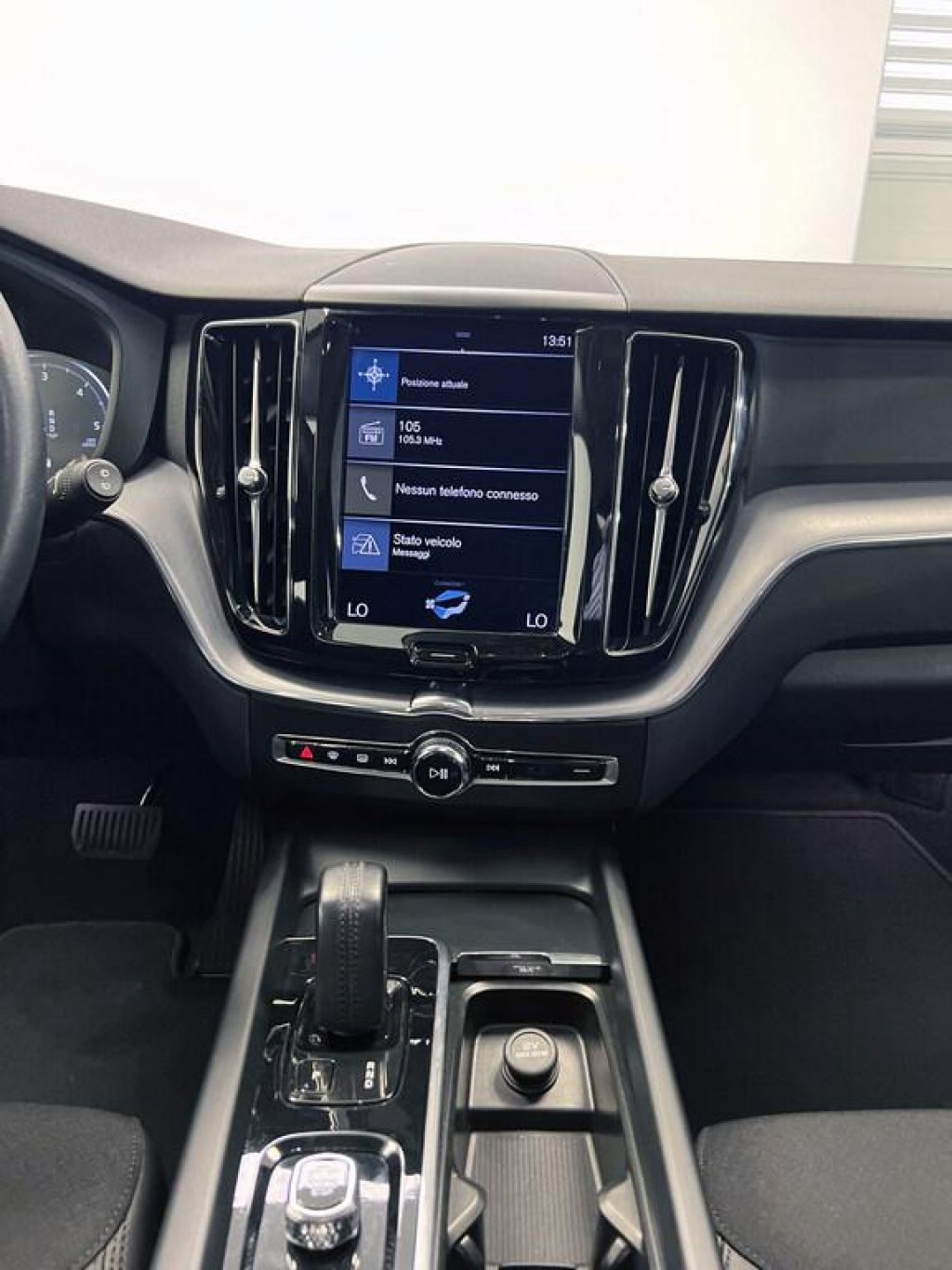 VOLVO XC60 B4 (d) Geartronic Momentum Pro - 8