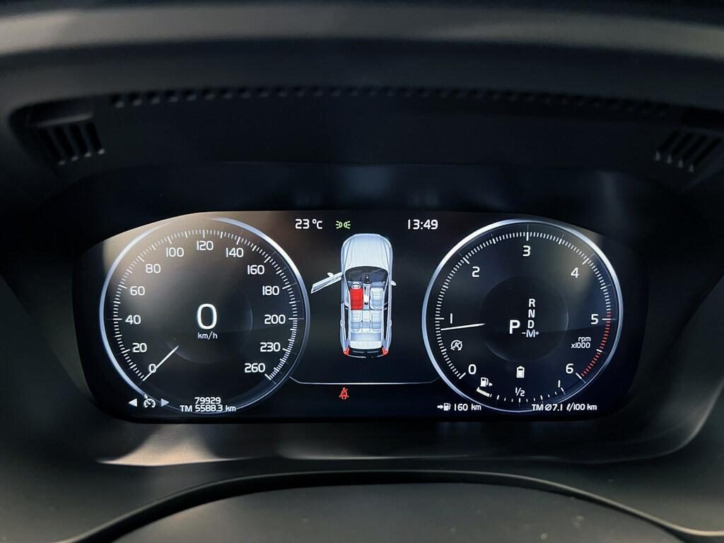 VOLVO XC60 B4 (d) Geartronic Momentum Pro - 14