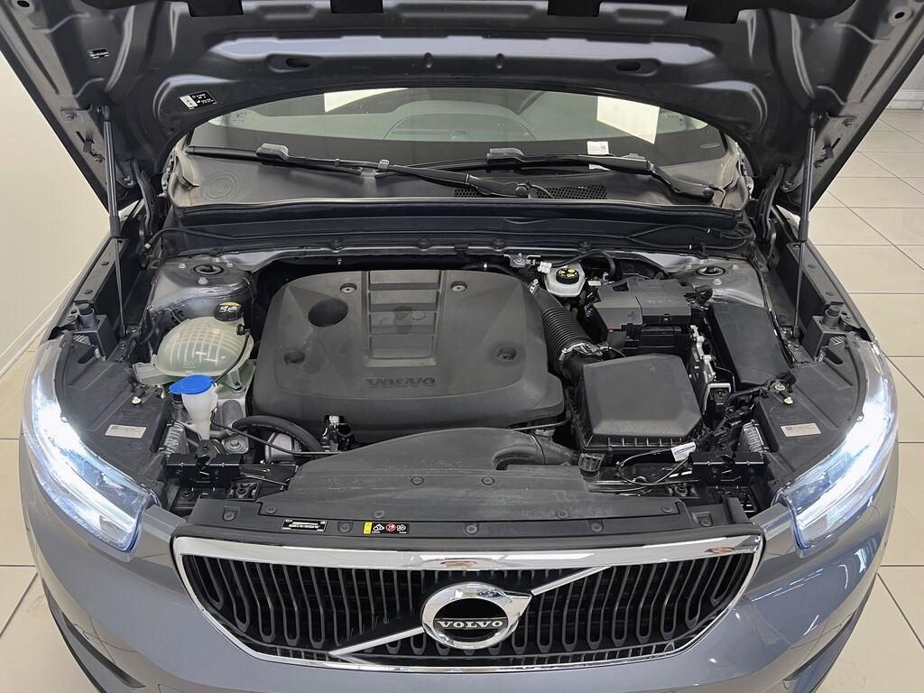 VOLVO XC40 D3 Momentum - 15
