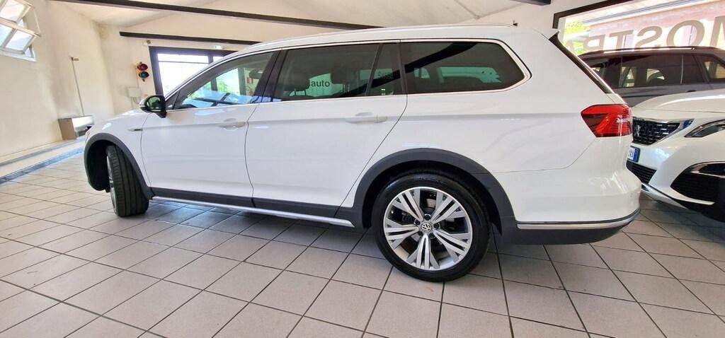VOLKSWAGEN Passat Alltrack tdi 4motion 190cv - 4