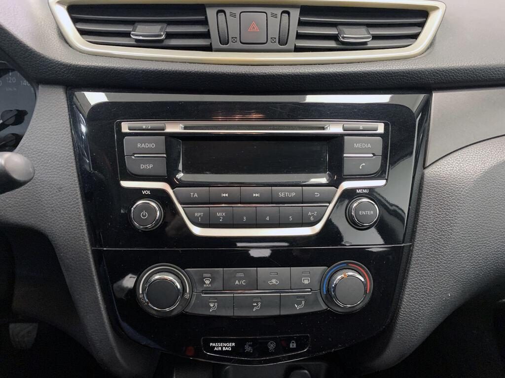 NISSAN Qashqai Acenta - 8