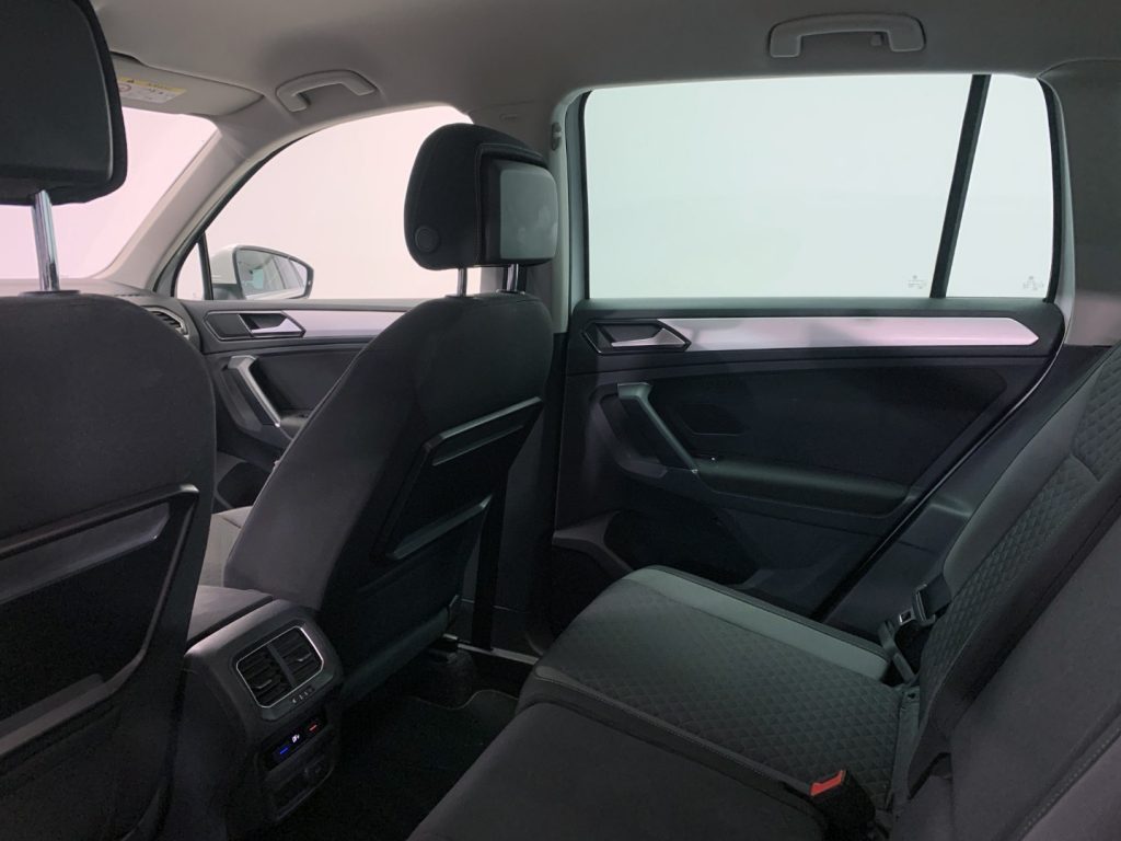 VOLKSWAGEN Tiguan TDI Business BlueMotion Technology - 17
