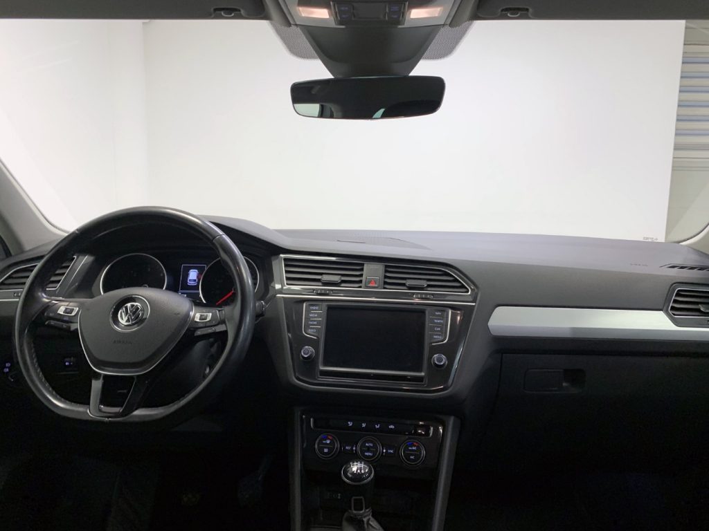 VOLKSWAGEN Tiguan TDI Business BlueMotion Technology - 21