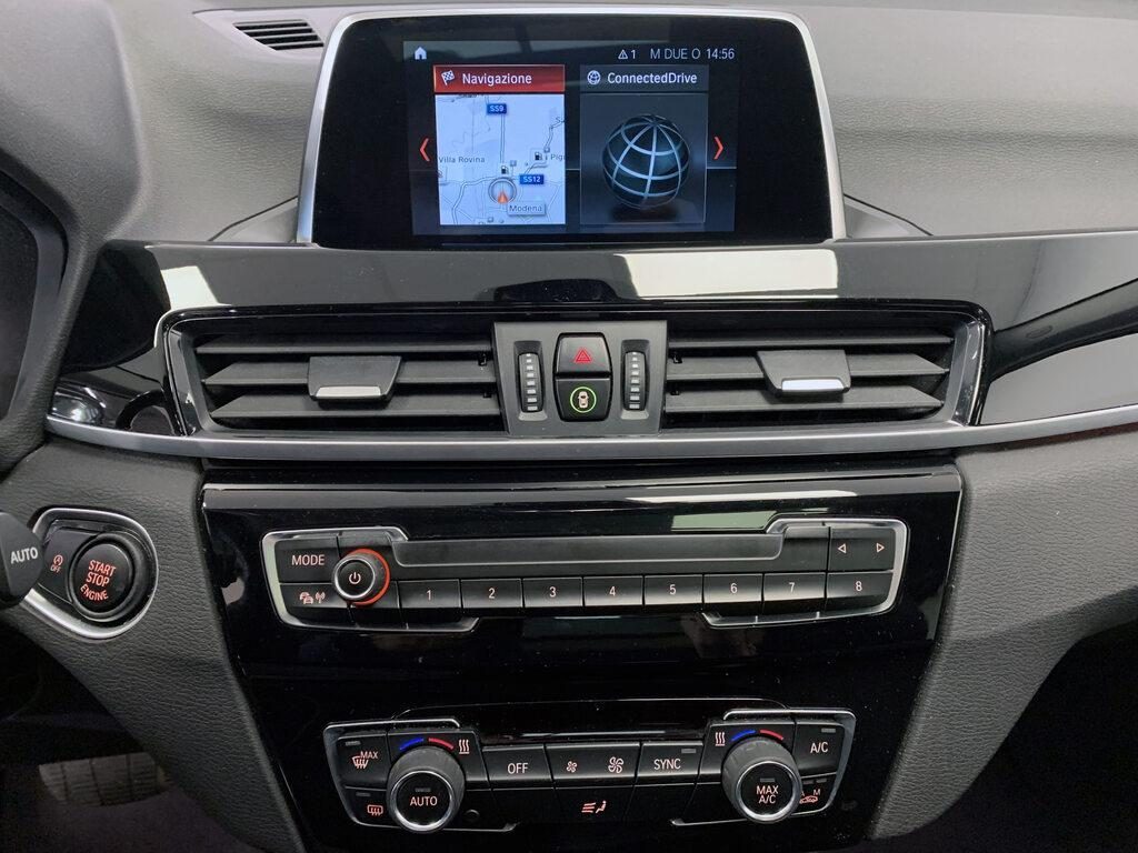 BMW X1 sDrive18d xLine - 8