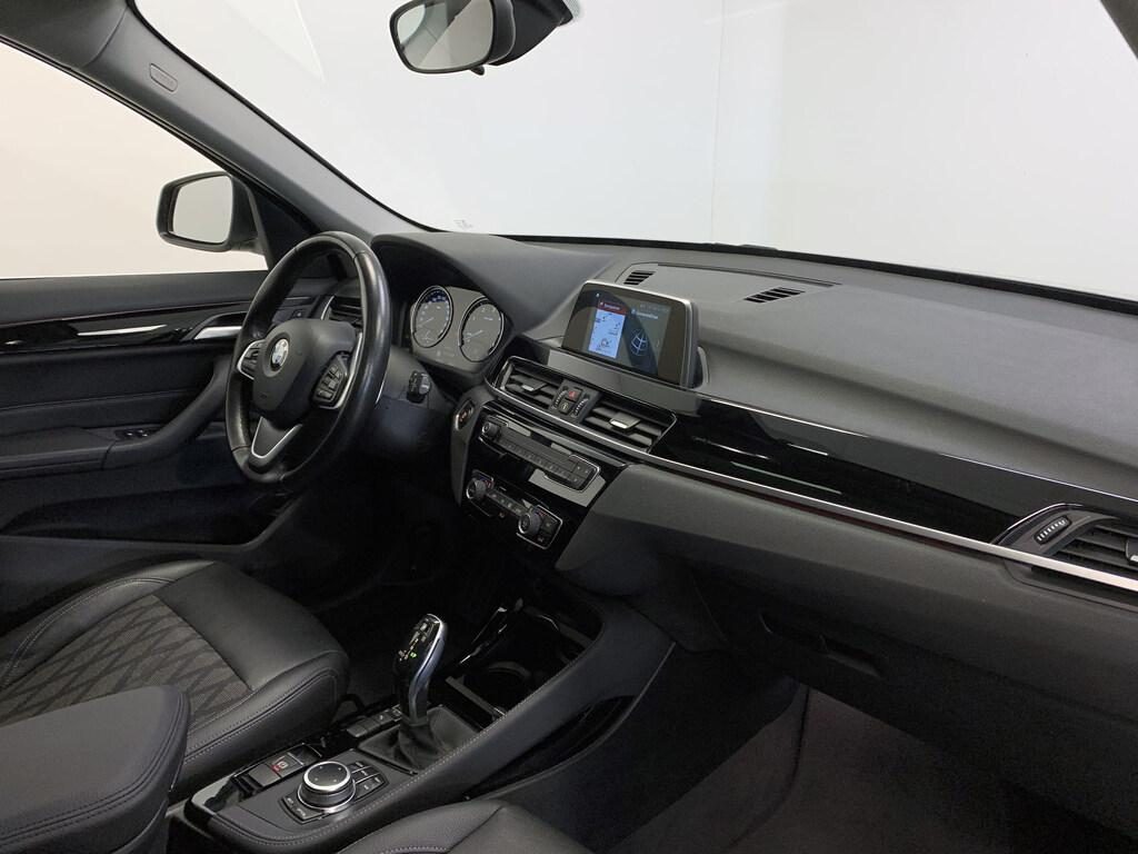 BMW X1 sDrive18d xLine - 10