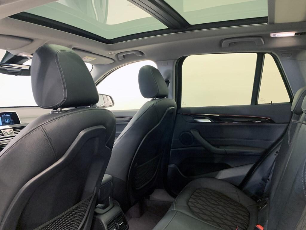 BMW X1 sDrive18d xLine - 12